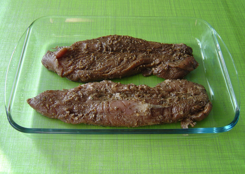 Marynowane Polędwiczki Wieprzowe z Piekarnika