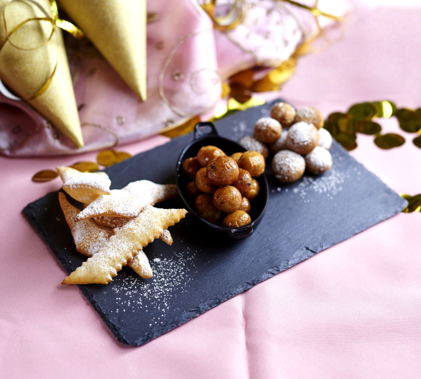 Castagnole pączki włoskie