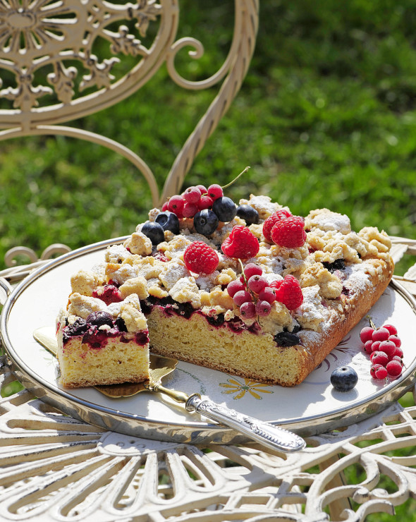 Ciasto drożdżowe z owocami