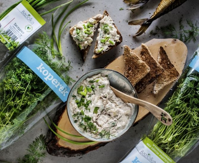 Pasta z makreli ze szczypiorkiem i koperkiem