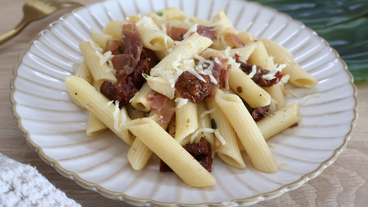 Makaron z karczochami