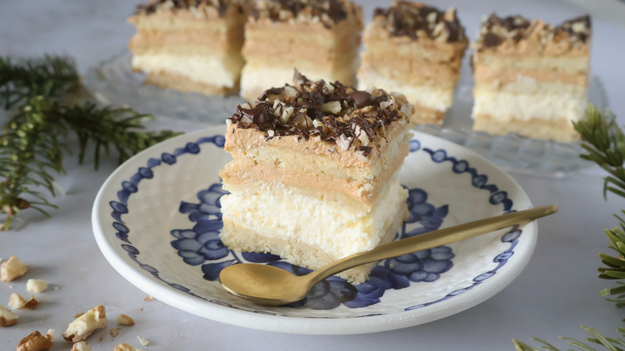 Miodownik z kajmakiem