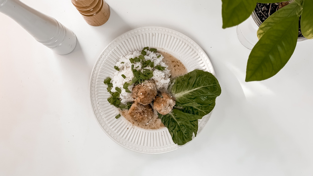 Pulpety w sosie musztardowym