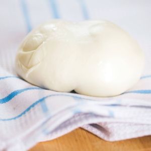 domowa mozzarella