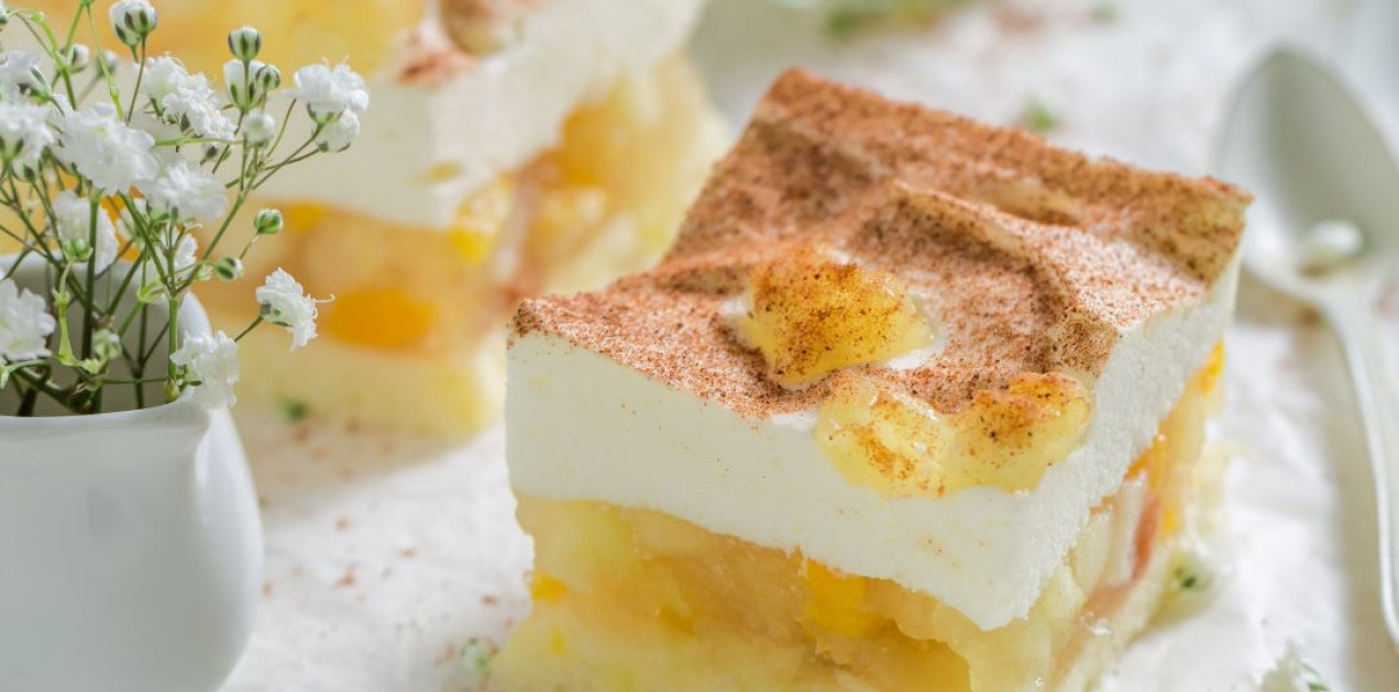 Szarlotka królewska bez pieczenia