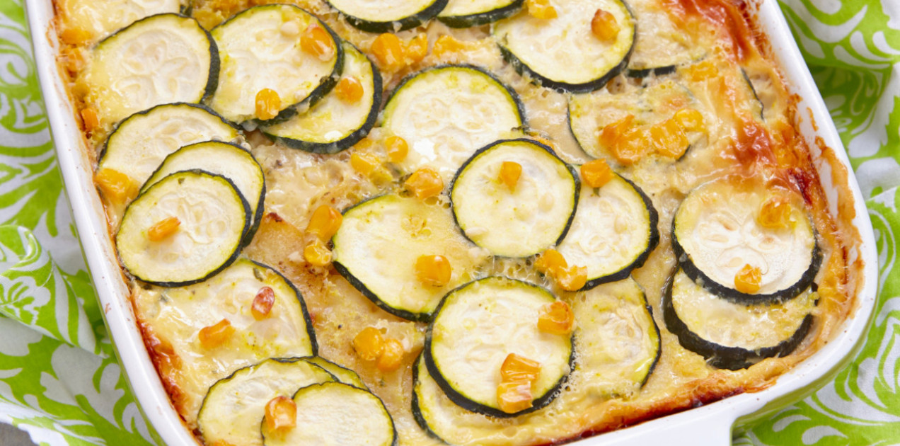 zapiekanka-z-makaronu-i-cukinii
