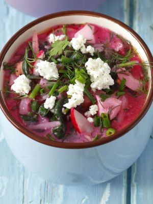 Barszcz czerwony z botwiny przepis